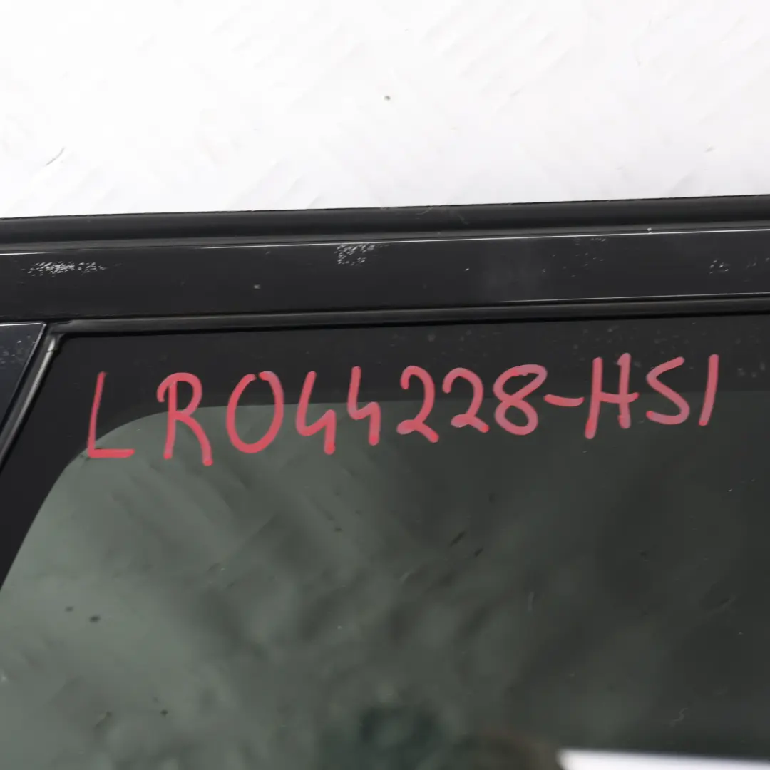 Tür Hinten Rechts Hakuba Silber - 2459 für Range Rover Sport L494 mit Teilenummer LR044228 Range Rover Sport L494 Tür Hinten Rechts Hakuba Silber - 2459 - SKU LR044228-HSI - Teilenummer LR044228
