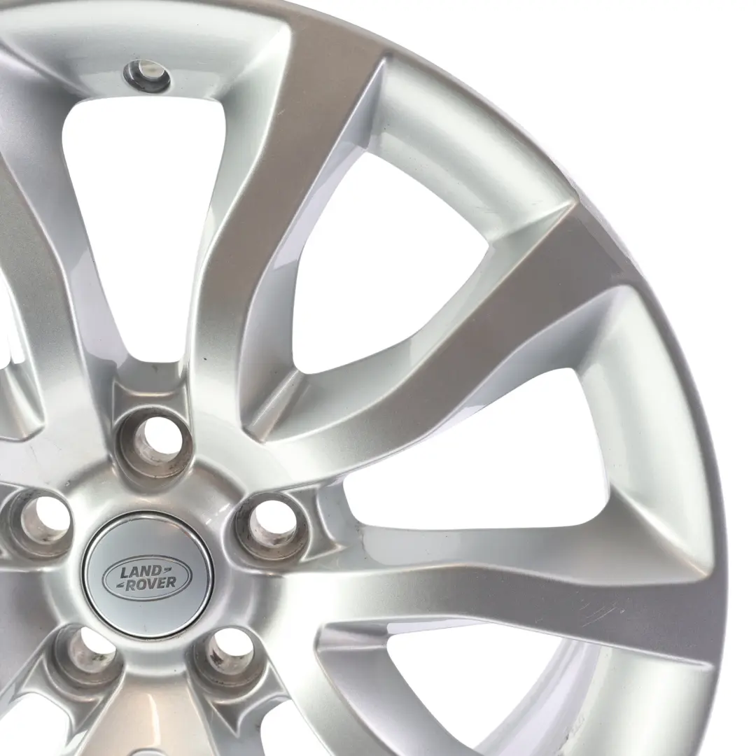 Cerchio Lega Argento 20" ET47 8.5J Split Spoke per Range Rover Sport L494 con numero di parte LR044848 Range Rover Sport L494 Cerchio Lega Argento 20" ET47 8.5J Split Spoke - SKU LR044848-1 - Numero di parte LR044848