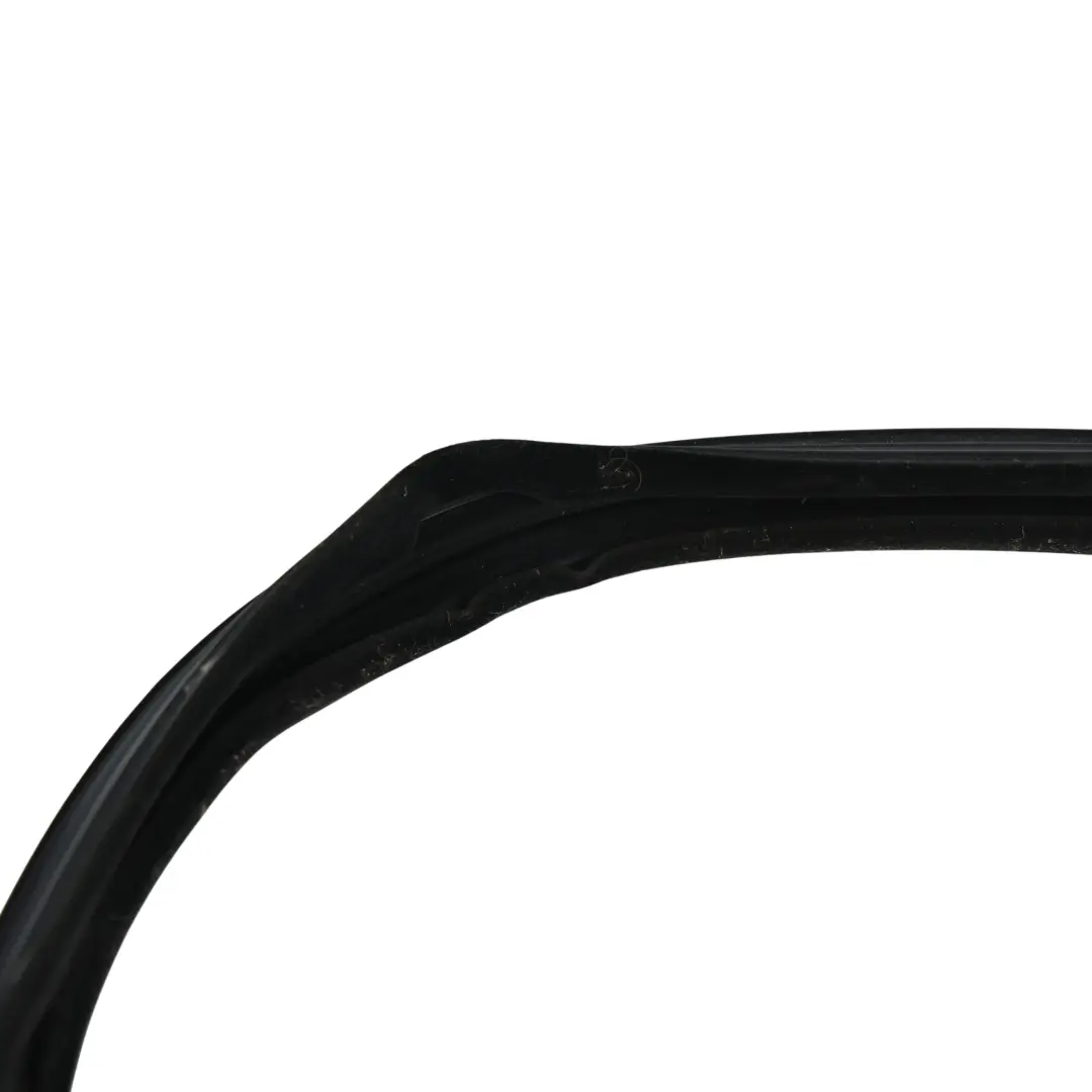 Guarnizione Porta Anteriore Destra 6H22-202K94-AF per Land Rover Discovery L319 con numero di parte LR048819 Land Rover Discovery L319 Guarnizione Porta Anteriore Destra 6H22-202K94-AF - SKU LR048819 - Numero di parte LR048819