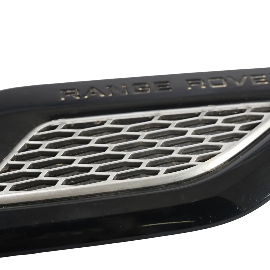 Range Rover Sport L494 Griglia Aria Cofano Destra DK62-16C628-AD - SKU LR052979 - Numero di parte LR052979