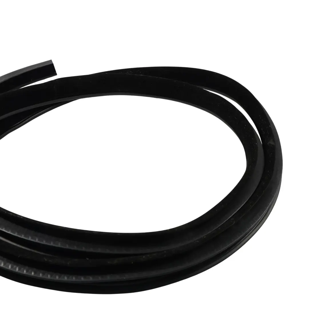 Joint Caoutchouc Porte Arrière pour Land Rover Range Rover Sport L494 à propos du numéro de pièce LR055391 Land Rover Range Rover Sport L494 Joint Caoutchouc Porte Arrière - SKU LR055391 - Numéro de pièce LR055391