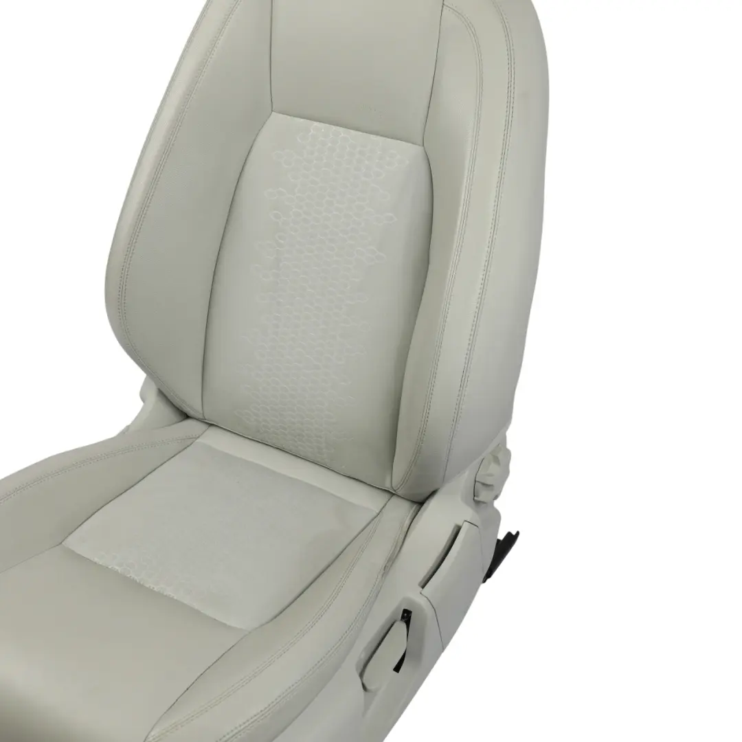 Front Seat Heated Left N/S Leather Cirrus to Land Rover Discovery Sport L550 with Part number LR058651 Land Rover Discovery Sport L550 Front Seat Heated Left N/S Leather Cirrus - SKU LR058651 - Part number LR058651