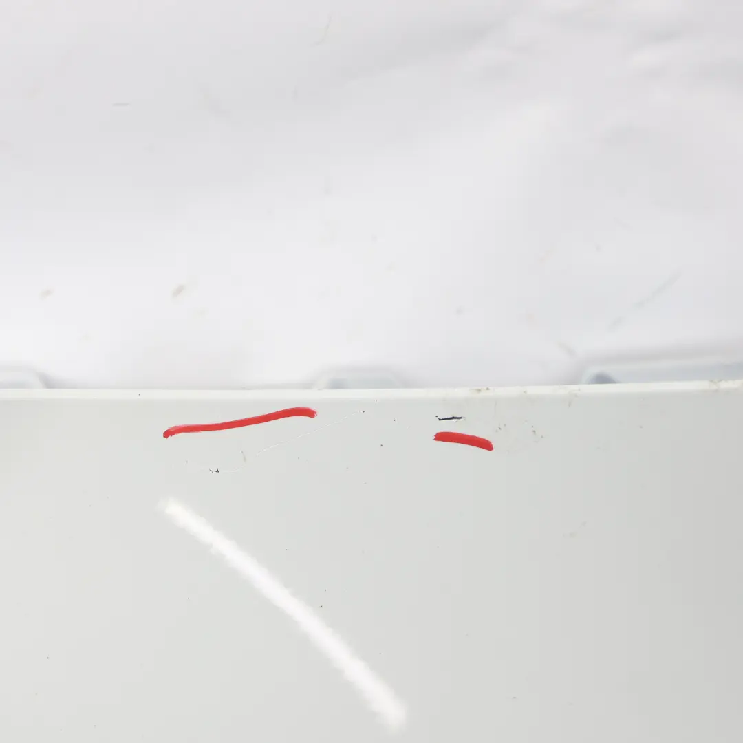 Land Rover Aile Avant Range Rover Evoque L538 Côté Droit Blanc Yulong 2201 - SKU LR066922-YWH - Numéro de pièce LR066922