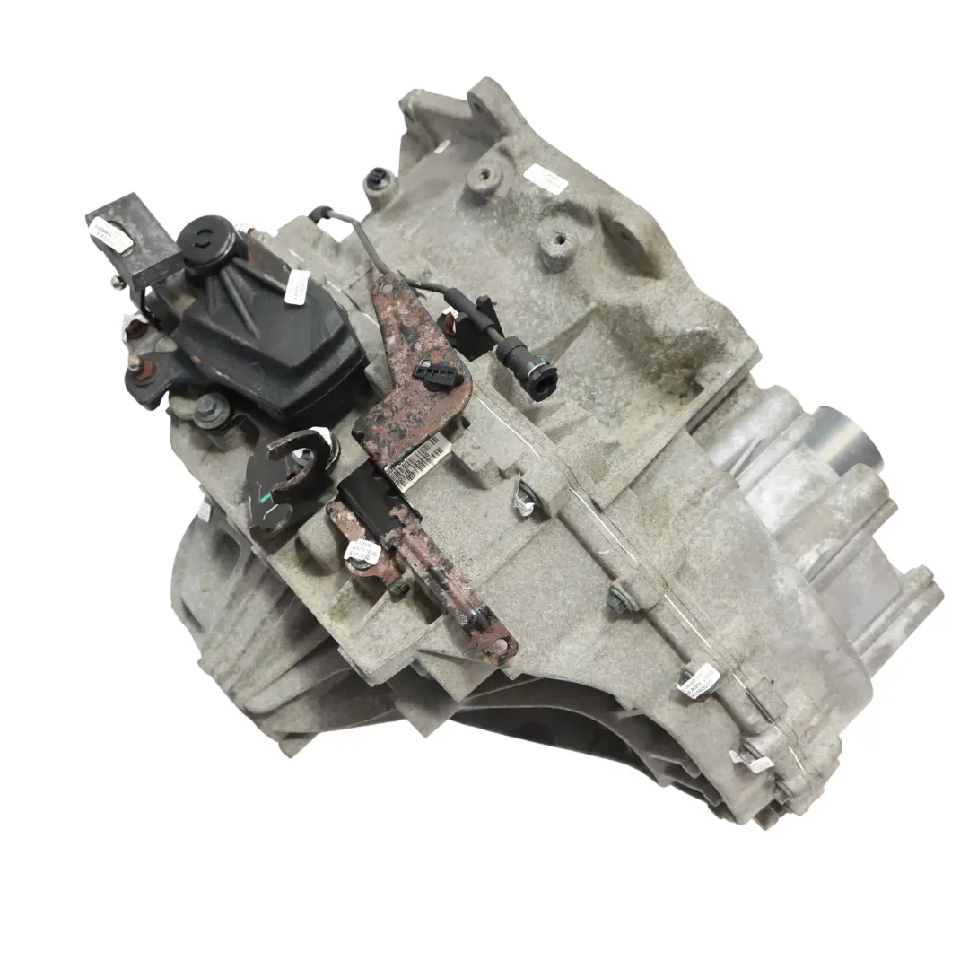 Range Rover Evoque L538 Vitesses Manuelle 6 Vitesses M66 GJ3R-7002-CB GARANTIE - SKU LR072024 - Numéro de pièce LR072024