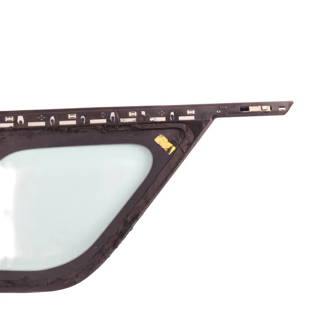 Quarter Window Glass AS2 Left N/S to Land Rover Discovery Sport L550 Rear with Part number LR073091 Land Rover Discovery Sport L550 Rear Quarter Window Glass AS2 Left N/S - SKU LR073091 - Part number LR073091