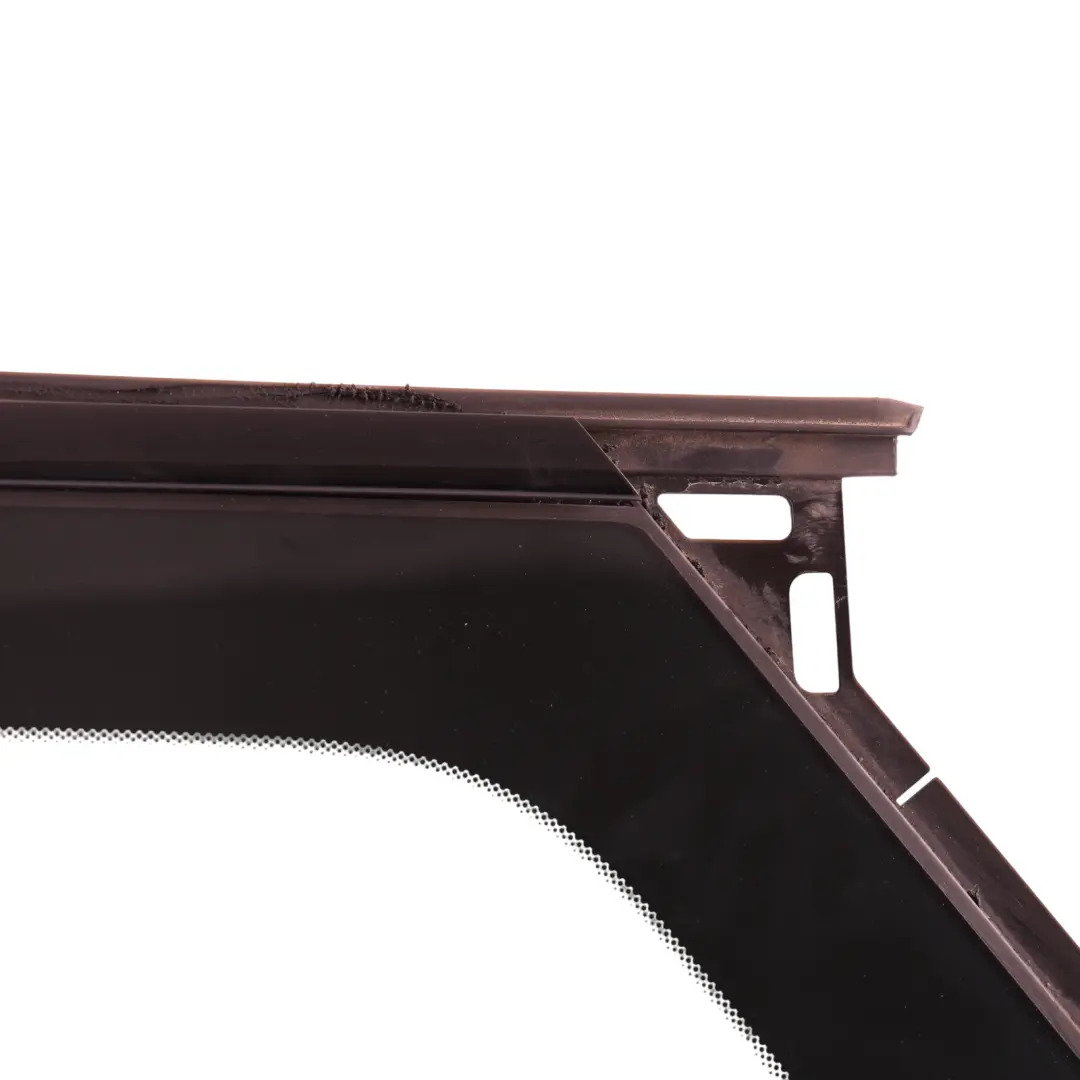 Quarter Window Glass AS2 Left N/S to Land Rover Discovery Sport L550 Rear with Part number LR073091 Land Rover Discovery Sport L550 Rear Quarter Window Glass AS2 Left N/S - SKU LR073091 - Part number LR073091