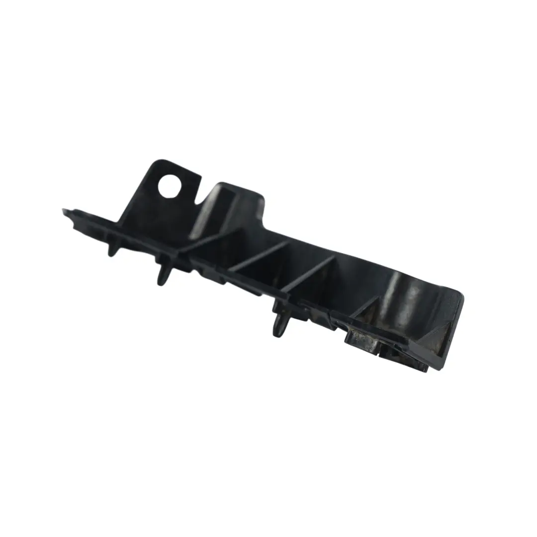 Range Rover Sport L494 Soporte Montaje Parachoques Delantero DK62-16F073-BE - SKU LR076777 - Número de pieza LR076777