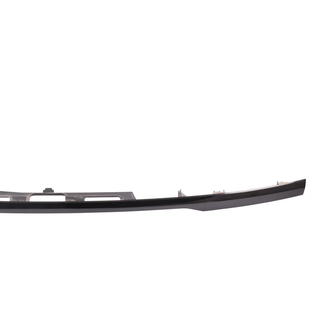 Boot Lid Tailgate Trim Strip Cover Black DK62-40406-DA to Range Rover L494 Rear with Part number LR076840 Range Rover L494 Rear Boot Lid Tailgate Trim Strip Cover Black DK62-40406-DA - SKU LR076840 - Part number LR076840