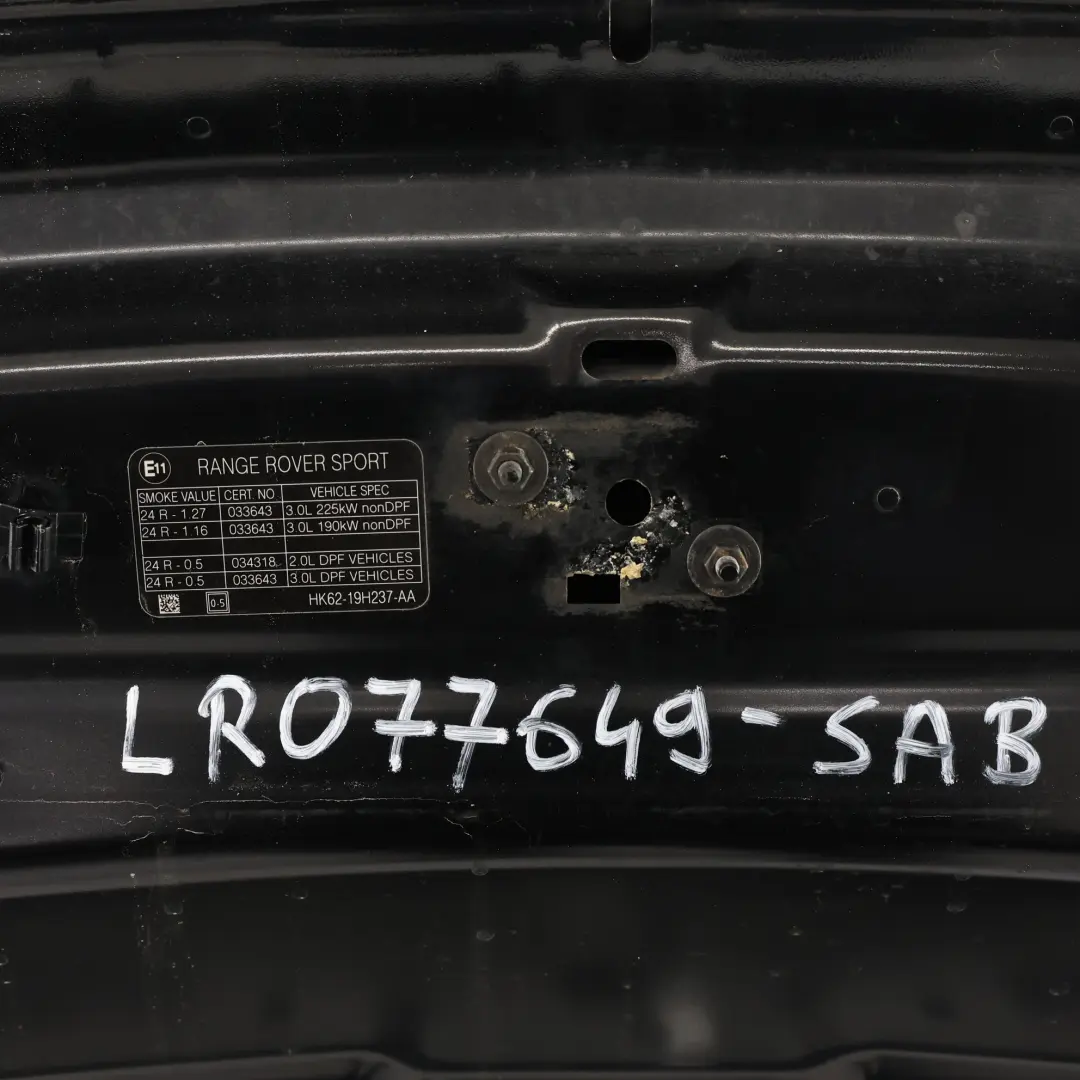 Maska Silnika Santorini Black Czarny 820 do Land Rover Range Rover Sport L494 o numerze LR077649 Land Rover Range Rover Sport L494 Maska Silnika Santorini Black Czarny 820 - SKU LR077649-SAB - Numer Części LR077649