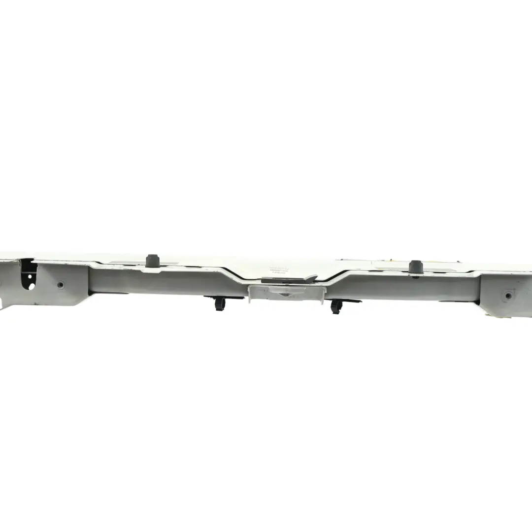Range Rover Evoque L551 Panneau Supérieur Cadre Avant BJ32-001K11-AC - SKU LR084610 - Numéro de pièce LR084610