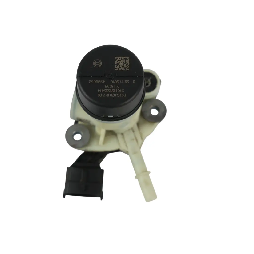 AdBlue Diesel Exhaust Fluid Pump to Range Rover Sport L494 with Part number LR084743 Range Rover Sport L494 AdBlue Diesel Exhaust Fluid Pump - SKU LR084743 - Part number LR084743