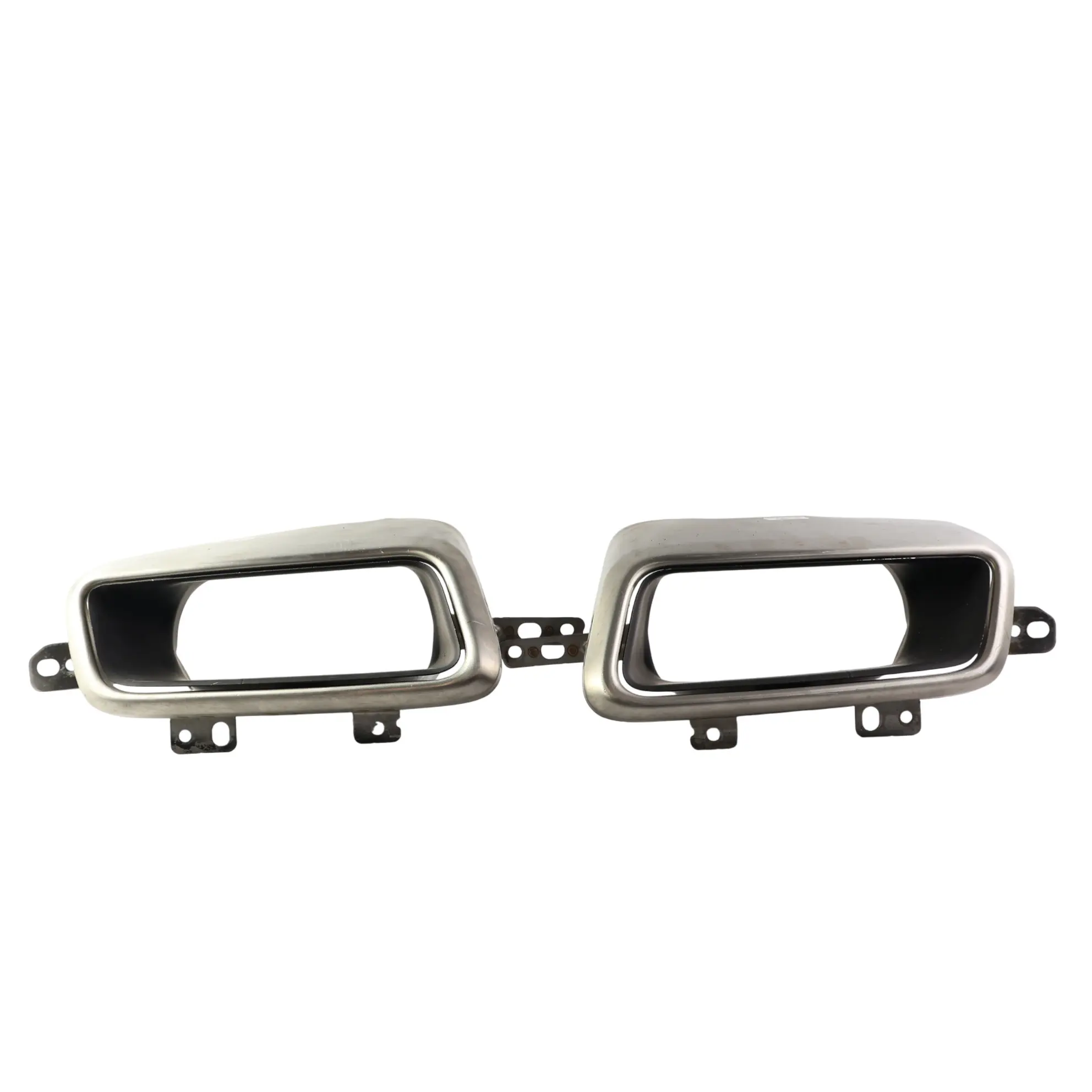 Range Rover L494 Exhaust Tail Pipe Trim Set Left Right N/O/S LR104743 LR104742