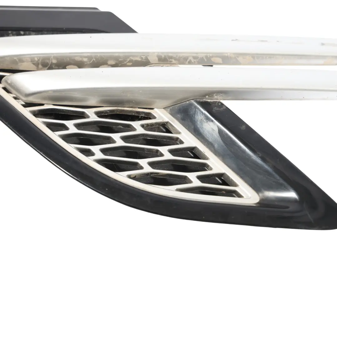 Kotflügel Zierleiste Gitter Vorne Links DK62-280B11-AC für Range Rover Sport L494 mit Teilenummer LR106331 Range Rover Sport L494 Kotflügel Zierleiste Gitter Vorne Links DK62-280B11-AC - SKU LR106331 - Teilenummer LR106331