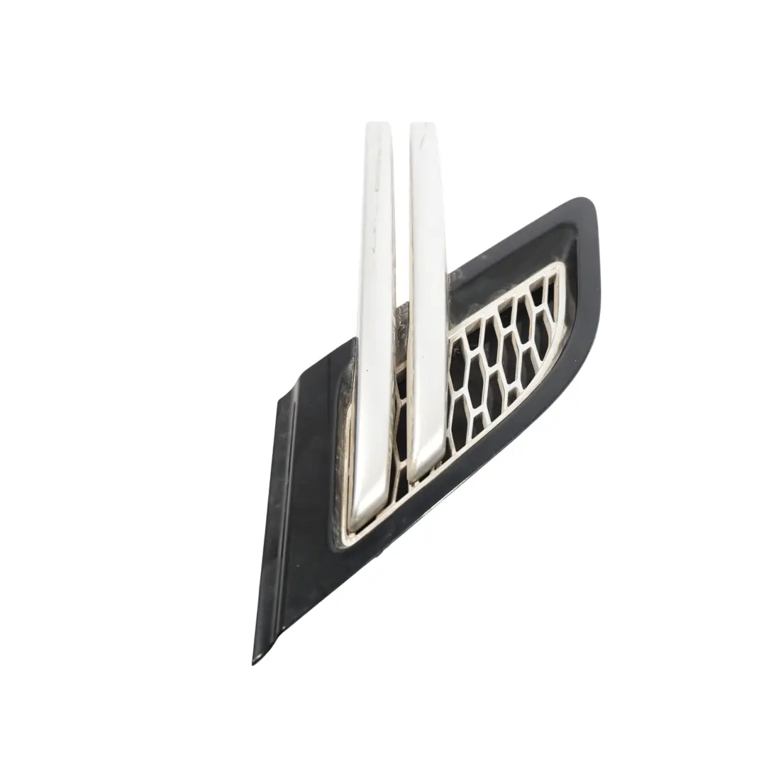 Grille Enjoliveur Aile Avant Gauche DK62-280B11-AC pour Range Rover Sport L494 à propos du numéro de pièce LR106331 Range Rover Sport L494 Grille Enjoliveur Aile Avant Gauche DK62-280B11-AC - SKU LR106331 - Numéro de pièce LR106331