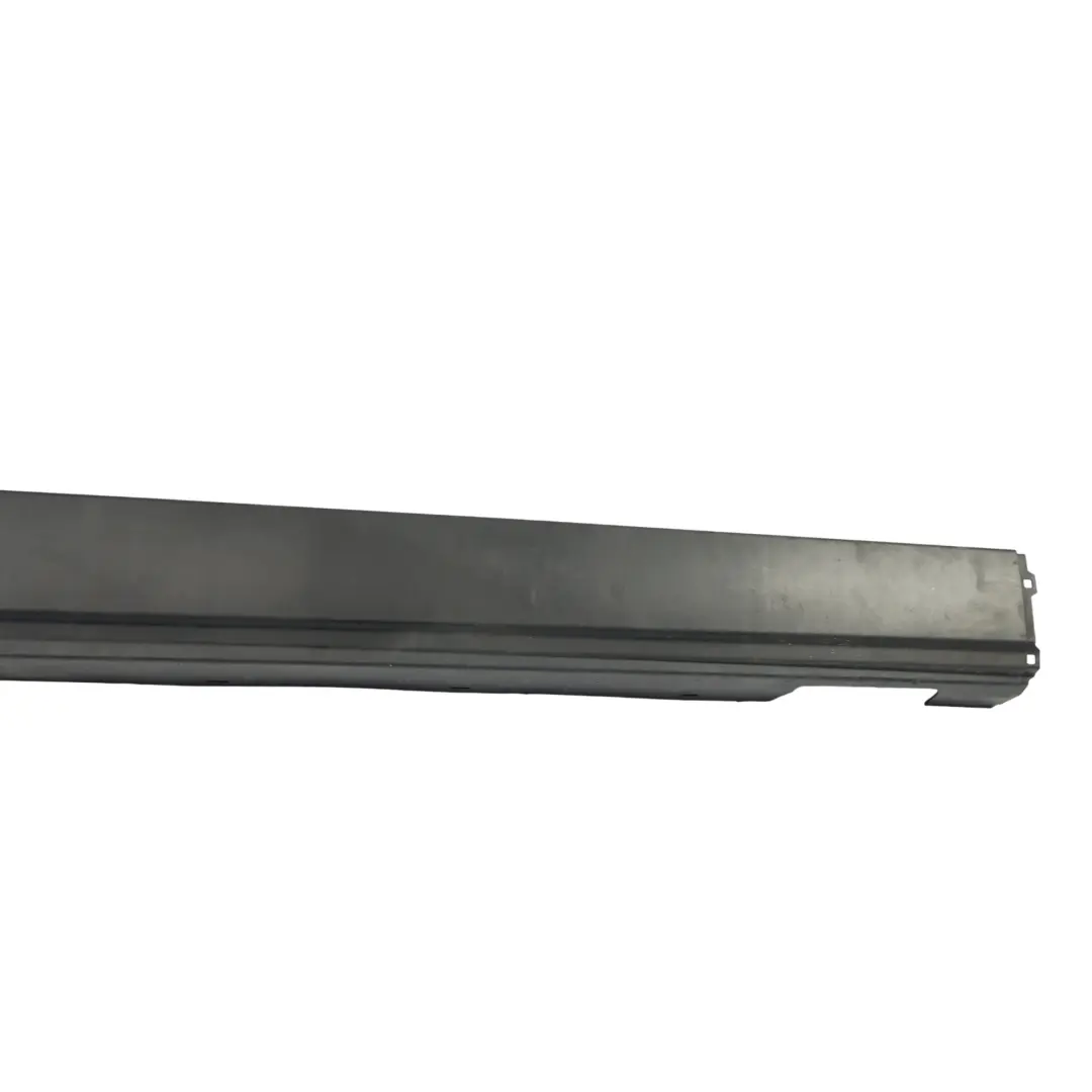 Listwa Progowa Nakładka Lewa CPLA-101D57-AD do Range Rover L494 o numerze LR110603 Range Rover L494 Listwa Progowa Nakładka Lewa CPLA-101D57-AD - SKU LR110603-1 - Numer Części LR110603