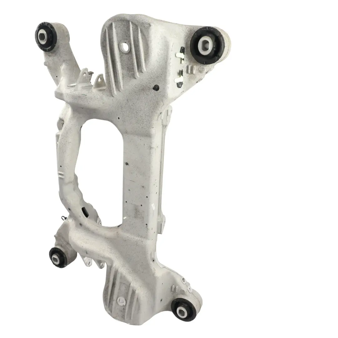 Traversa Posteriore Telaio JPLA-5K091-AF per Land Rover Range Rover Sport L494 con numero di parte LR119671 Land Rover Range Rover Sport L494 Traversa Posteriore Telaio JPLA-5K091-AF - SKU LR119671 - Numero di parte LR119671