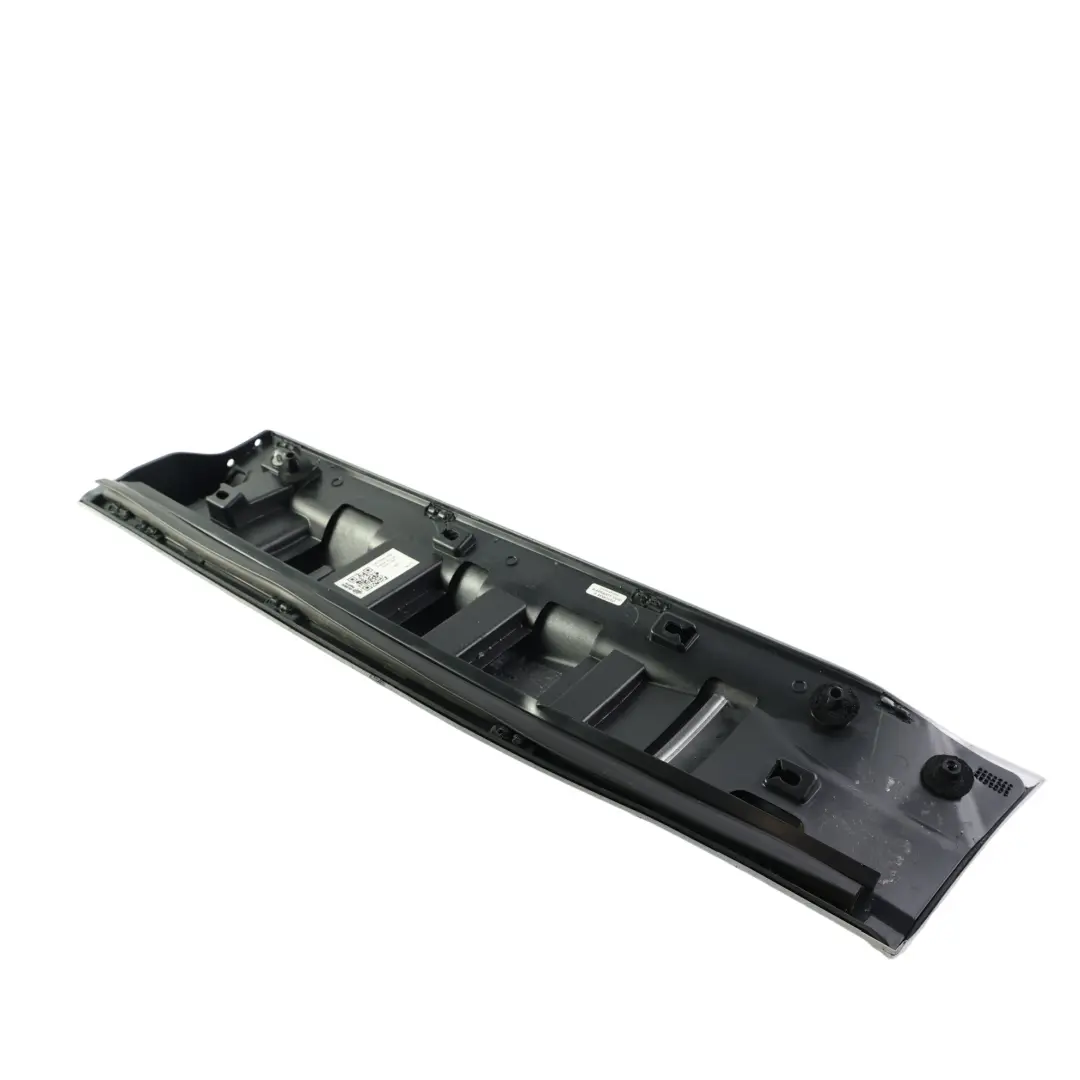 Hinten Tür Zierleiste Rechts DK62-274A48-B für Range Rover Sport L494 mit Teilenummer LR125992 Range Rover Sport L494 Hinten Tür Zierleiste Rechts DK62-274A48-B - SKU LR125992-HSI - Teilenummer LR125992