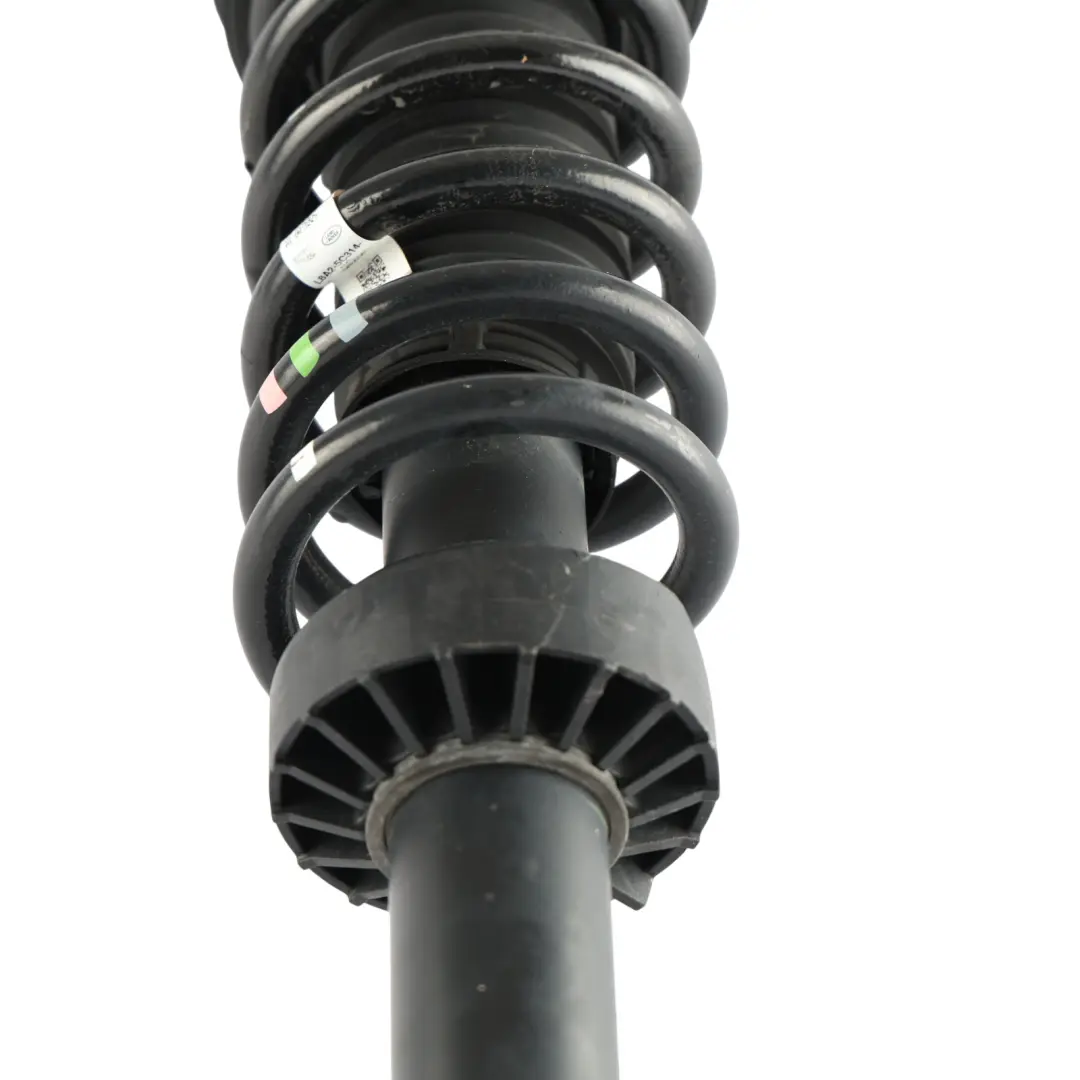Amortisseur Jambe Avant Gauche pour Range Rover Velar L560 à propos du numéro de pièce LR138054 Range Rover Velar L560 Amortisseur Jambe Avant Gauche - SKU LR138054 - Numéro de pièce LR138054