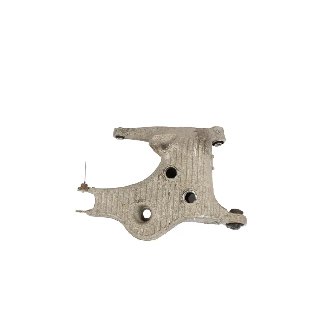 Lower Suspension Arm Rear Right O/S JPLA-5B530-BB to Range Rover Sport L494 with Part number LR139496 Range Rover Sport L494 Lower Suspension Arm Rear Right O/S JPLA-5B530-BB - SKU LR139496 - Part number LR139496