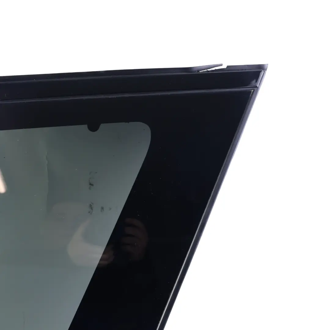 Range Rover Sport L494 Rear Fixed Quarter Window Glass Right O/S MK62-29600-DA - SKU LR165468-1 - Part number LR165468