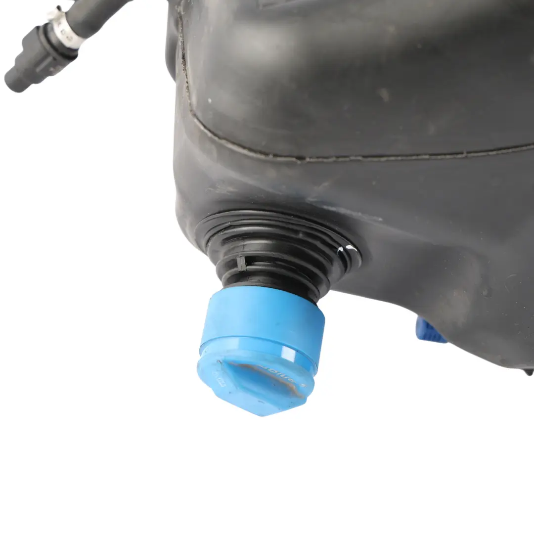 AdBlue Urea Tank Diesel Exhaust Fluid to Range Rover Velar L560 with Part number M8A2-5J228-BB Range Rover Velar L560 AdBlue Urea Tank Diesel Exhaust Fluid - SKU M8A2-5J228-BB - Part number M8A2-5J228-BB
