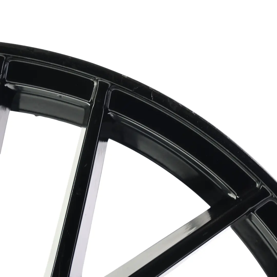 Mercedes AMG Felga Aluminiowa Czarna 19" 9,5J ET:50 Multispoke - SKU MERCEDES-VIA-19-1 - Numer Części MERCEDES-VIA-19