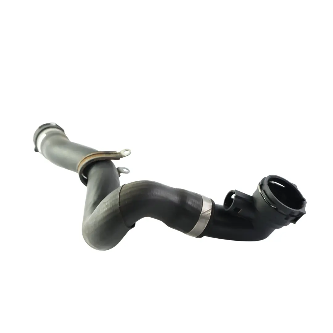 Tuyau Conduite Eau Radiateur 4.4L V8 pour Range Rover L322 à propos du numéro de pièce PCH001121 Range Rover L322 Tuyau Conduite Eau Radiateur 4.4L V8 - SKU PCH001121 - Numéro de pièce PCH001121