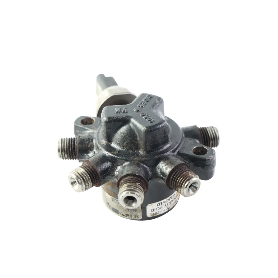 Rampa Presión Combustible 1.8 TDI Diesel para Ford Transit con número de pieza R9144Z020D Ford Transit Rampa Presión Combustible 1.8 TDI Diesel - SKU R9144Z020D - Número de pieza R9144Z020D