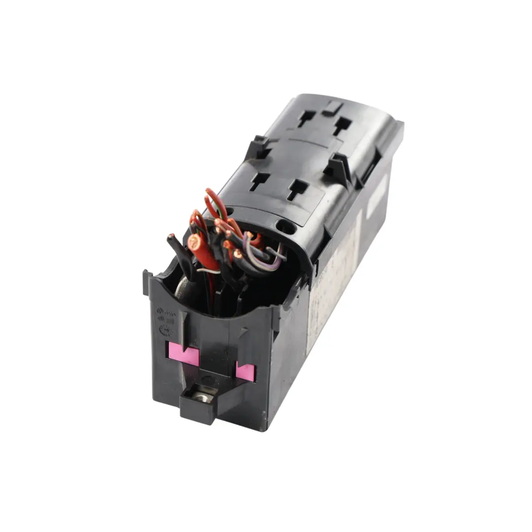2K Fuse Box Relay Control Unit to VW Volkswagen Caddy Maxi with Part number 1T2937615B VW Volkswagen Caddy Maxi 2K Fuse Box Relay Control Unit - SKU RHD-1T2937615B - Part number 1T2937615B
