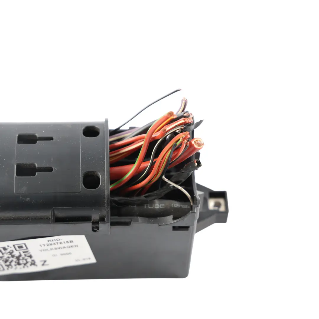 2K Fuse Box Relay Control Unit to VW Volkswagen Caddy Maxi with Part number 1T2937615B VW Volkswagen Caddy Maxi 2K Fuse Box Relay Control Unit - SKU RHD-1T2937615B - Part number 1T2937615B
