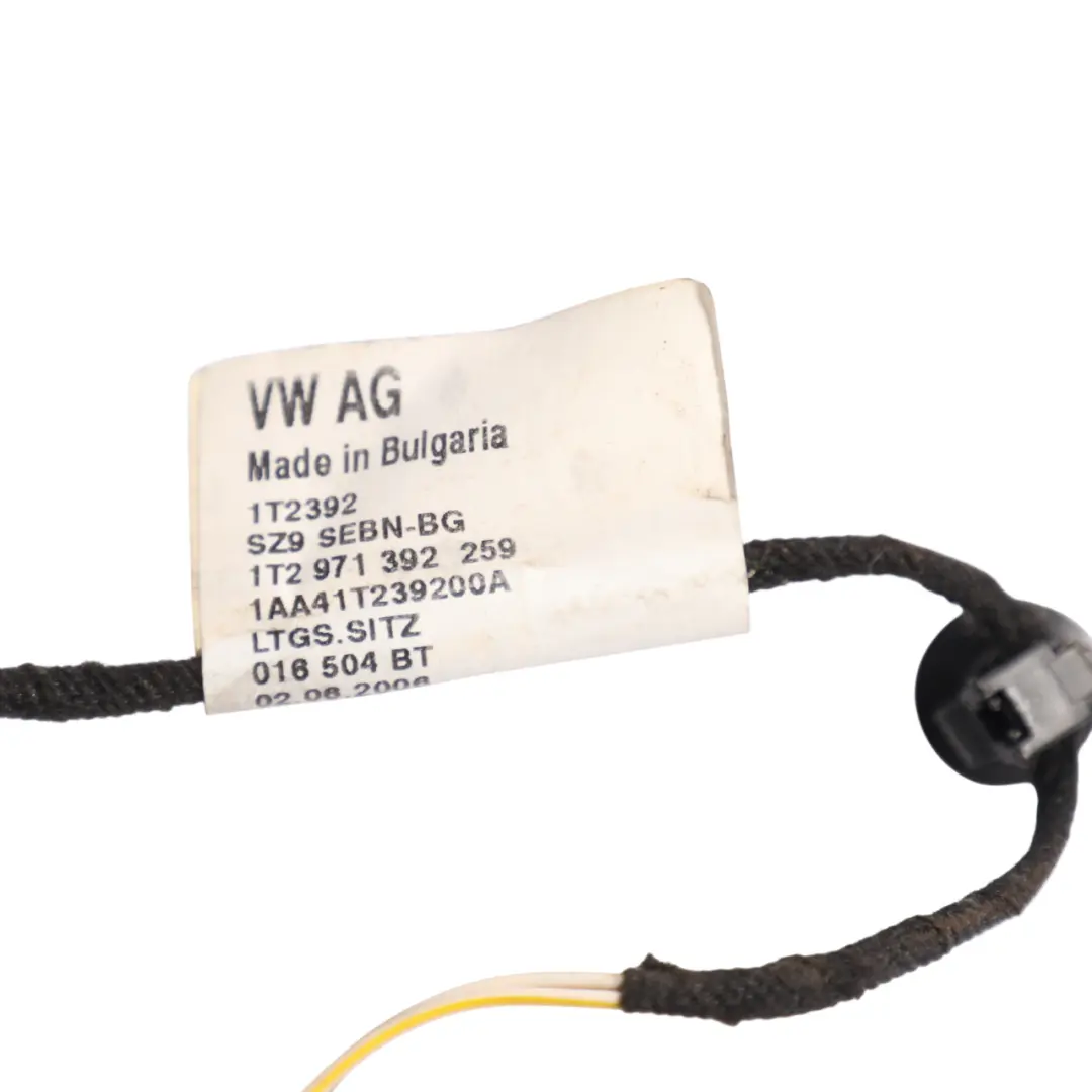 Volkswagen Touran 1T Front Seat Base Wiring Harness Cable Right O/S - SKU RHD-1T2971392 - Part number 1T2971392
