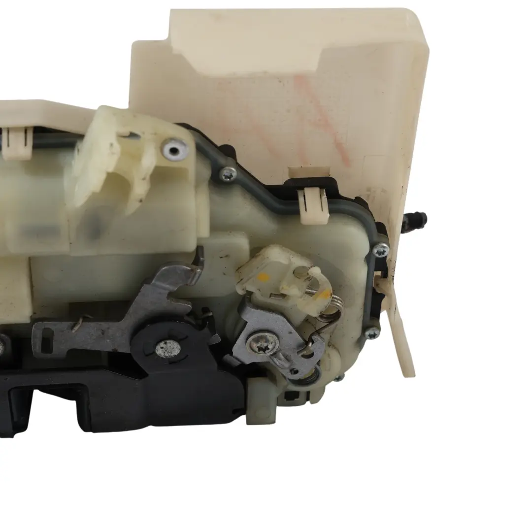 Door Lock Mechanism Latch Catch Front Right O/S to VW Transporter T6 with Part number 3B2837016AA VW Transporter T6 Door Lock Mechanism Latch Catch Front Right O/S - SKU RHD-3B2837016AA-1 - Part number 3B2837016AA