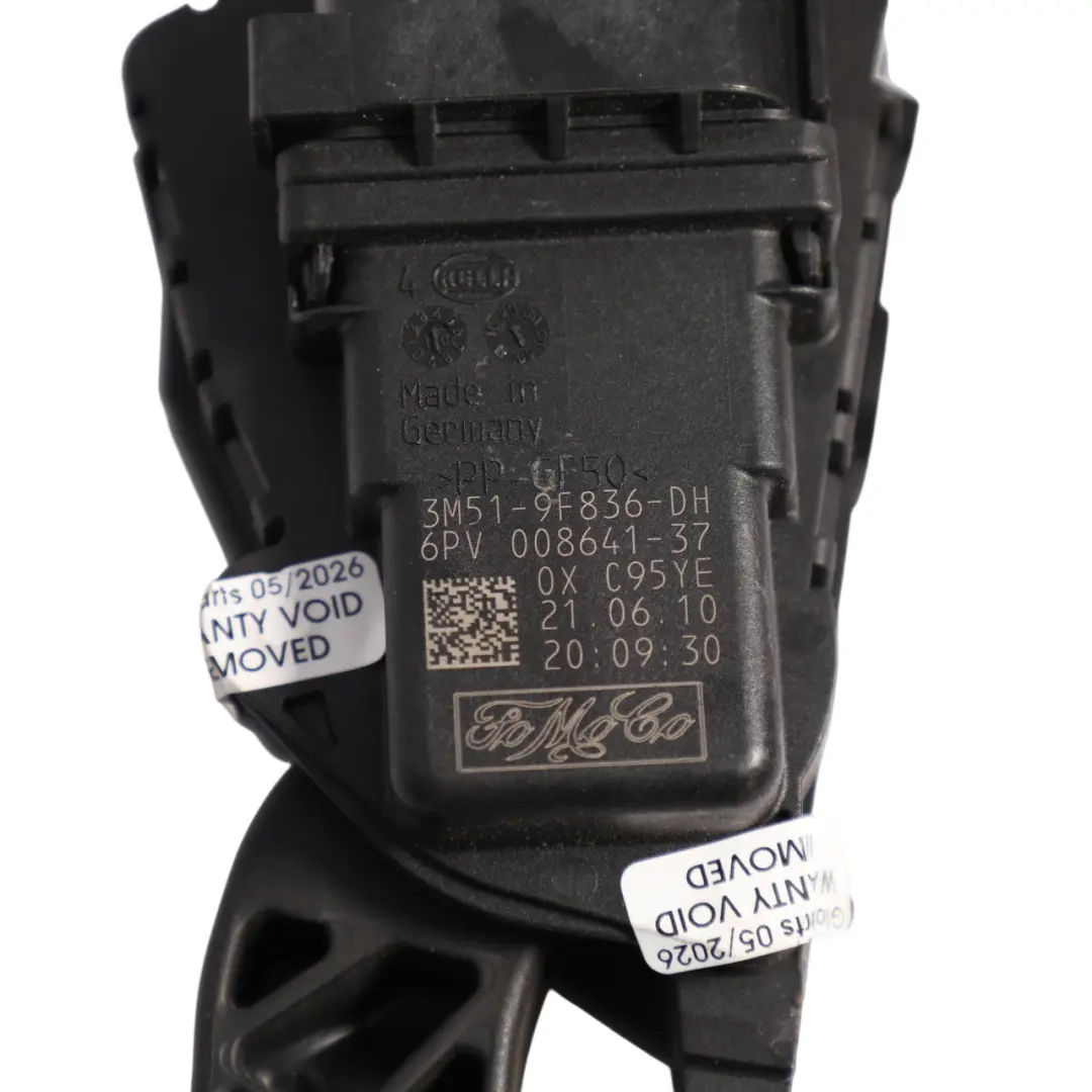 C394 Throttle Accelerator Gas Pedal Potentiometer to Ford Kuga with Part number 3M51-9F836-DH Ford Kuga C394 Throttle Accelerator Gas Pedal Potentiometer - SKU RHD-3M51-9F836-DH - Part number 3M51-9F836-DH
