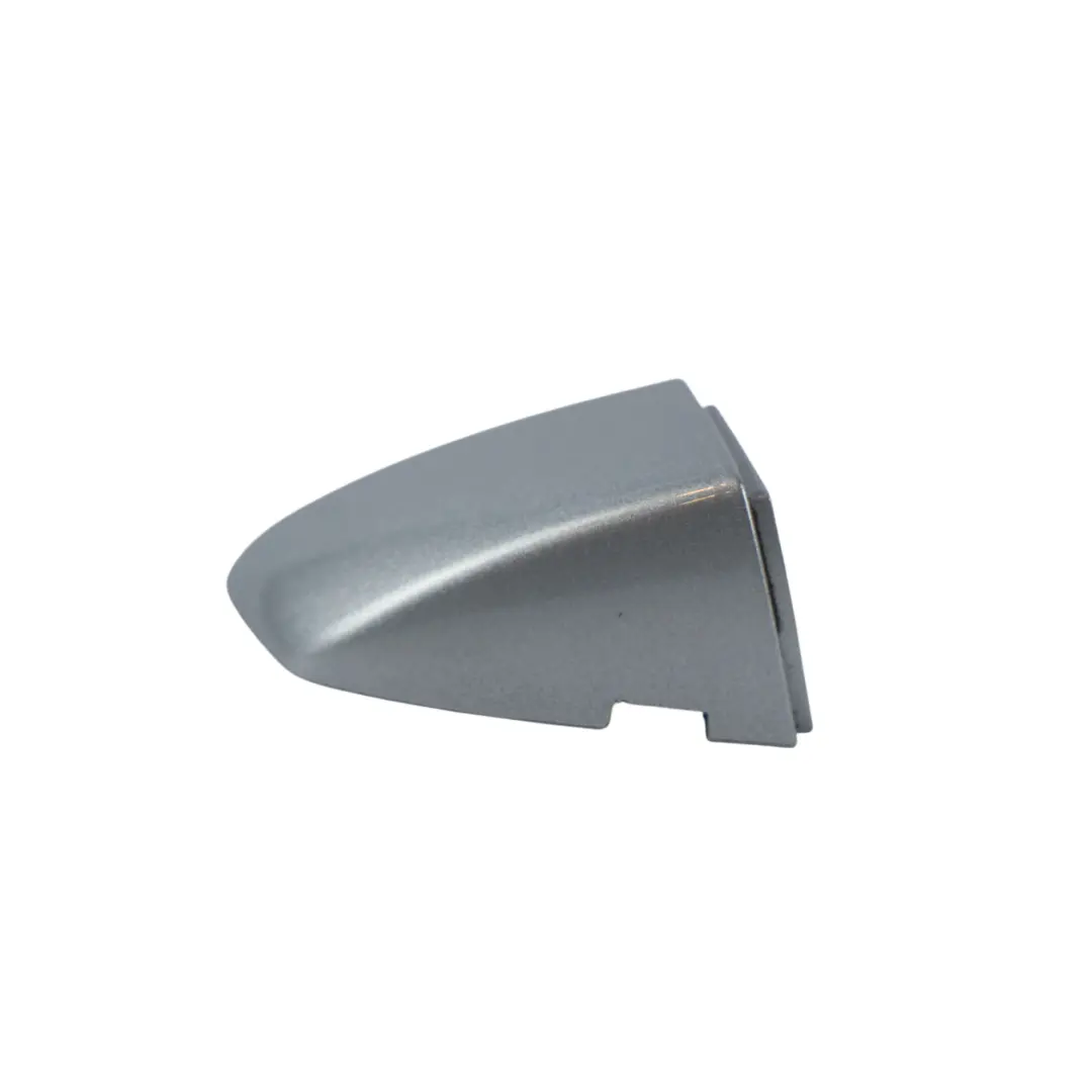 Mk3 5F 5D Handle End Cap Rear Right O/S Foil Silver Metallic - Z7G to Seat Leon with Part number 5G2837880D Seat Leon Mk3 5F 5D Handle End Cap Rear Right O/S Foil Silver Metallic - Z7G - SKU RHD-5G2837880D-FSI - Part number 5G2837880D