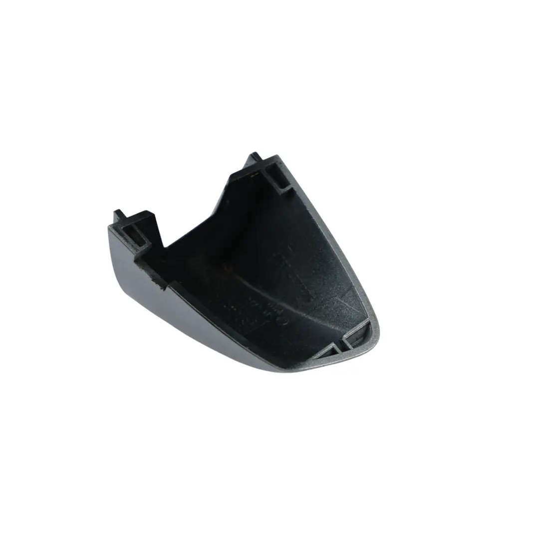 Mk3 5F 5D Handle End Cap Rear Right O/S Foil Silver Metallic - Z7G to Seat Leon with Part number 5G2837880D Seat Leon Mk3 5F 5D Handle End Cap Rear Right O/S Foil Silver Metallic - Z7G - SKU RHD-5G2837880D-FSI - Part number 5G2837880D