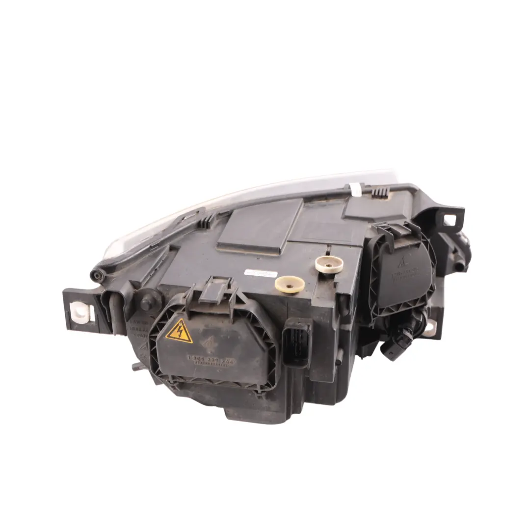 Headlight Left Side Dynamic Xenon to BMW E63 E64 M6 with Part number 7165983 BMW E63 E64 M6 Headlight Left Side Dynamic Xenon - SKU RHD-7165983 - Part number 7165983