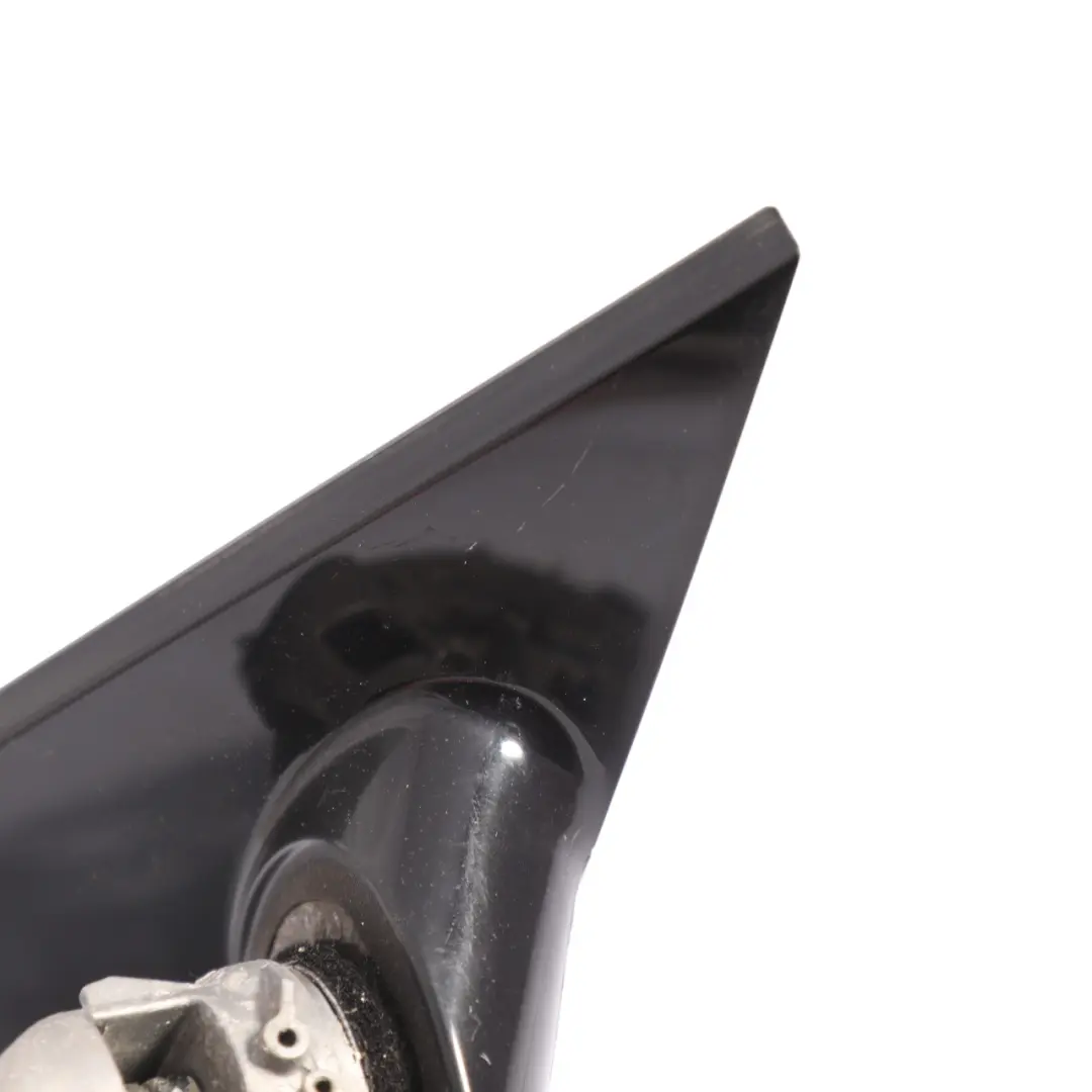 High Gloss Right Wing Mirror Base O/S 5 Pins to BMW E81 E82 E88 M Sport with Part number 7185308 BMW E81 E82 E88 M Sport High Gloss Right Wing Mirror Base O/S 5 Pins - SKU RHD-7185308 - Part number 7185308