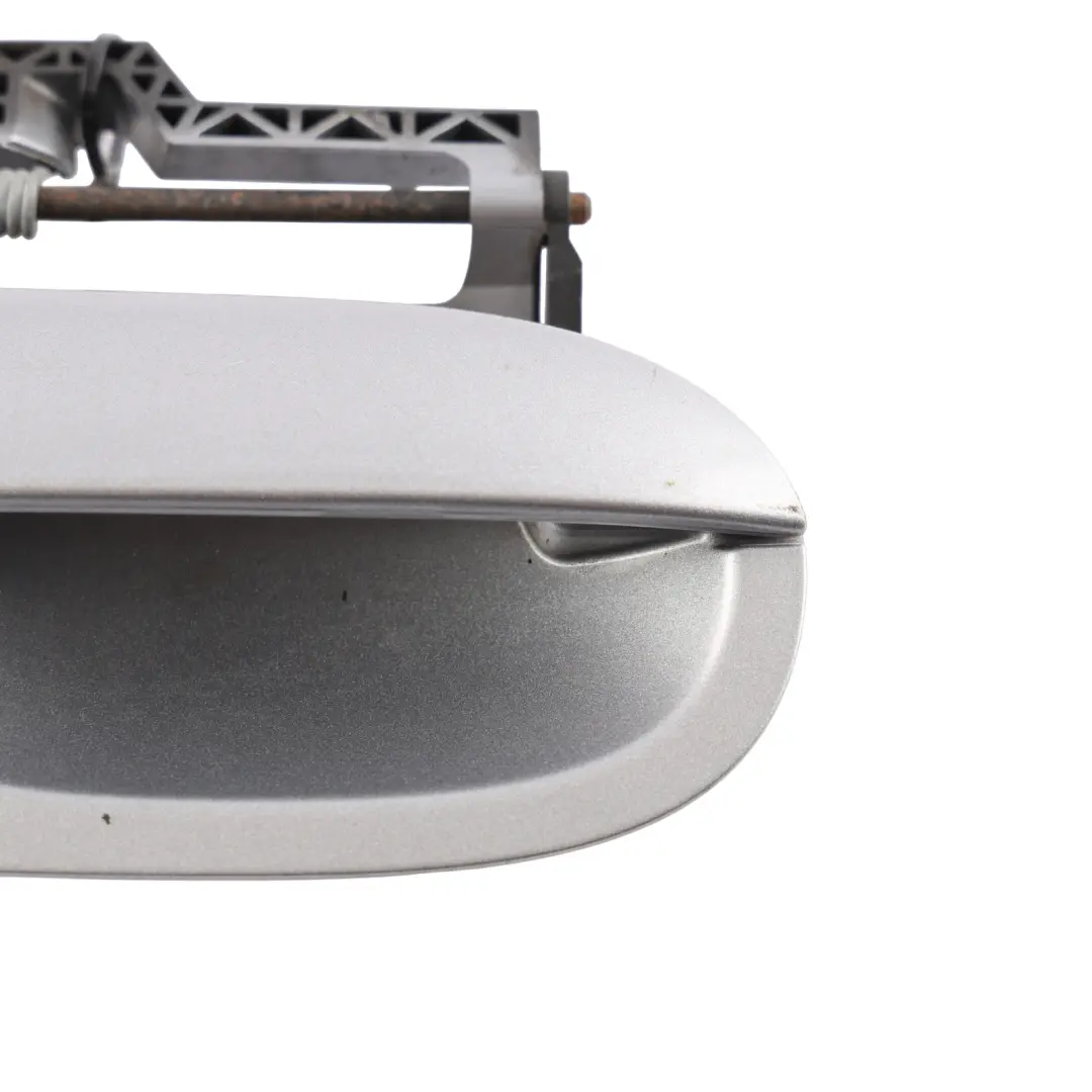 Door Handle BMW Z4 E85 E86 Outer Front Door Opener Right O/S Silbergrau Grey A08 to with Part number 7197324 Door Handle BMW Z4 E85 E86 Outer Front Door Opener Right O/S Silbergrau Grey A08 - SKU RHD-7197324-SBG1 - Part number 7197324
