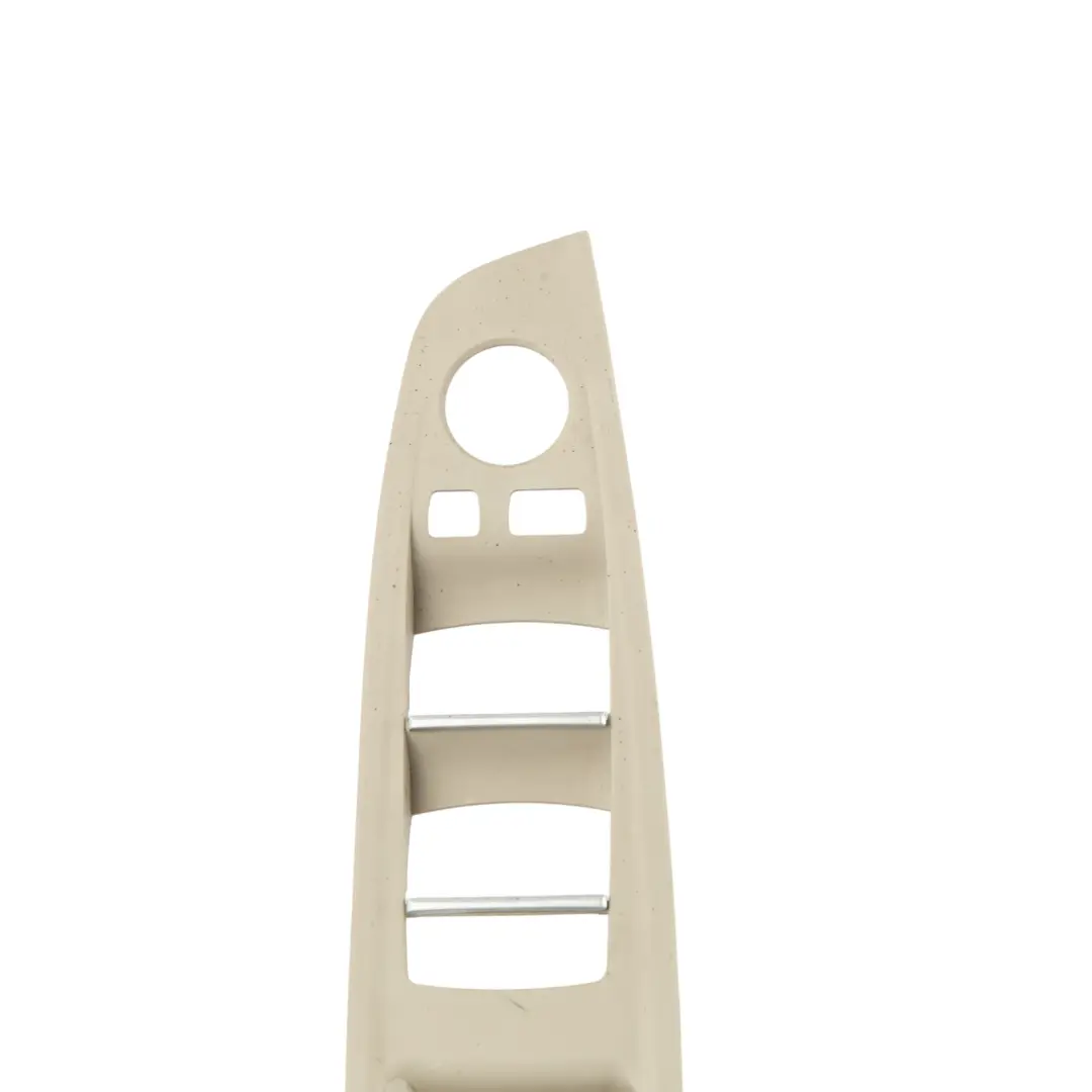 Door Trim Recessed Grip Front Right O/S Oyster to BMW F10 F11 with Part number 7225880 BMW F10 F11 Door Trim Recessed Grip Front Right O/S Oyster - SKU RHD-7225880 - Part number 7225880