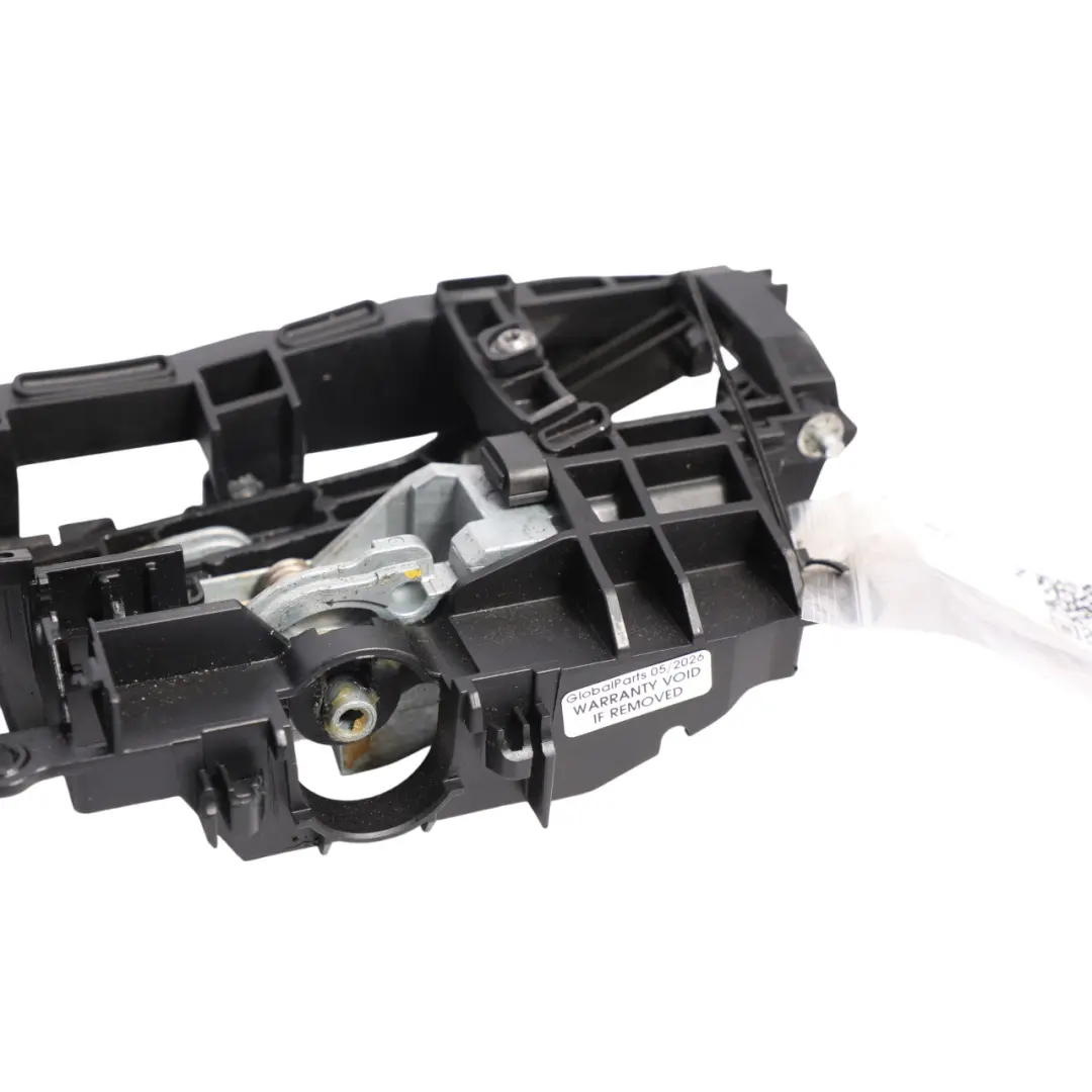 Front Door Key Cylinder Handle Carrier Mount Catch Right O/S to BMW F12 with Part number 7286100 BMW F12 Front Door Key Cylinder Handle Carrier Mount Catch Right O/S - SKU RHD-7286100-2 - Part number 7286100