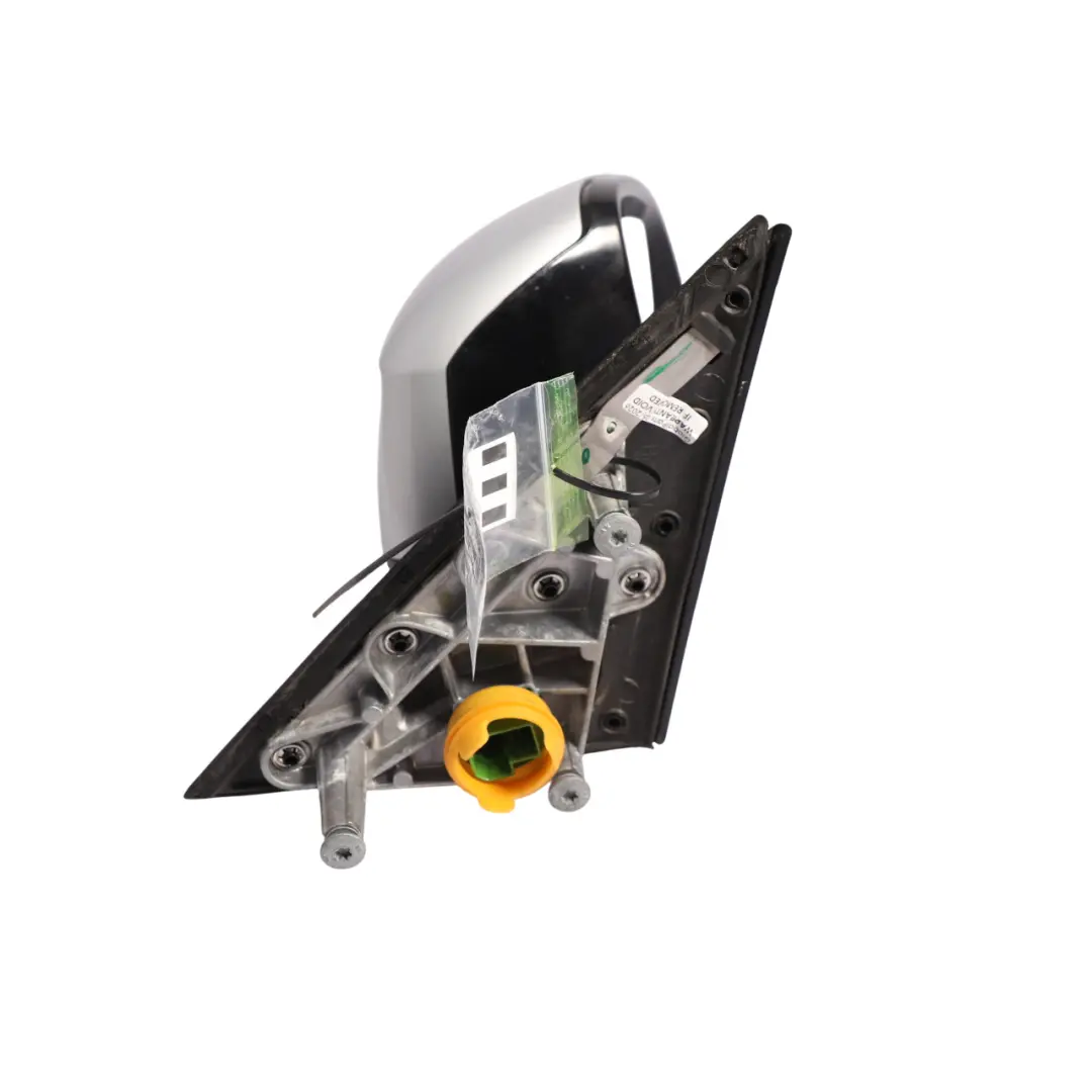 Outer Side View Wing Mirror Right O/S Glacier Silber - A83 to BMW X4 F26 with Part number 7396046 BMW X4 F26 Outer Side View Wing Mirror Right O/S Glacier Silber - A83 - SKU RHD-7396046-GSB - Part number 7396046