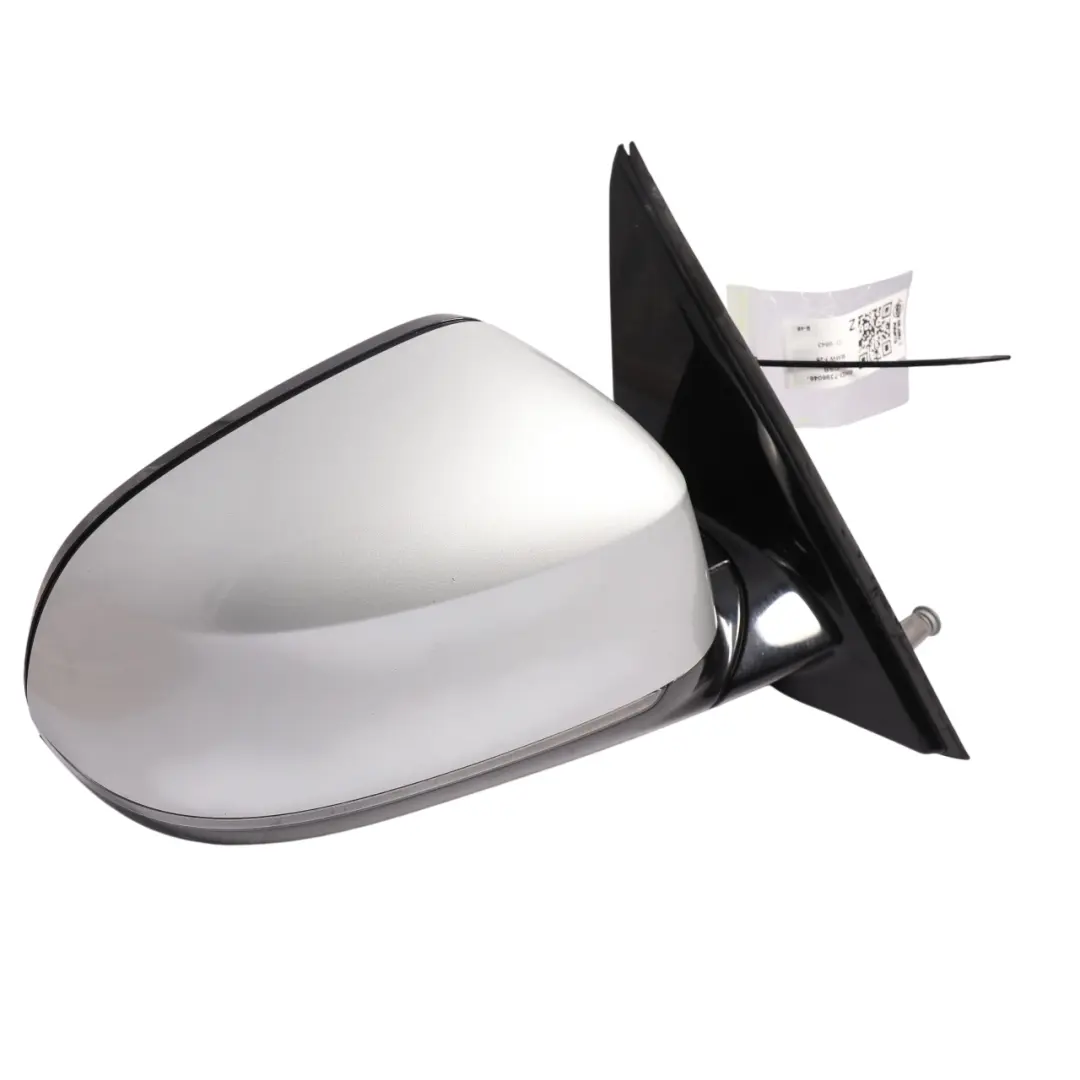 Outer Side View Wing Mirror Right O/S Glacier Silber - A83 to BMW X4 F26 with Part number 7396046 BMW X4 F26 Outer Side View Wing Mirror Right O/S Glacier Silber - A83 - SKU RHD-7396046-GSB - Part number 7396046