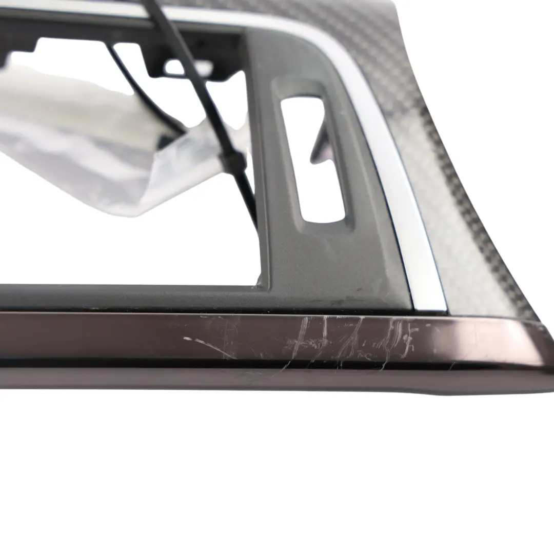 Dashboard Air Vent Trim Panel Carbon Fibre to BMW F80 M3 F82 M4 with Part number 8068610 BMW F80 M3 F82 M4 Dashboard Air Vent Trim Panel Carbon Fibre - SKU RHD-8068610-5 - Part number 8068610