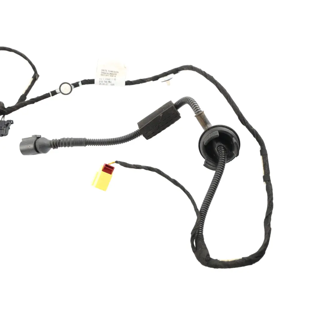 Front Door Wiring Cable Harness Driver's Side to Audi A3 8P7 with Part number 8P7971030A Audi A3 8P7 Front Door Wiring Cable Harness Driver's Side - SKU RHD-8P7971030A - Part number 8P7971030A