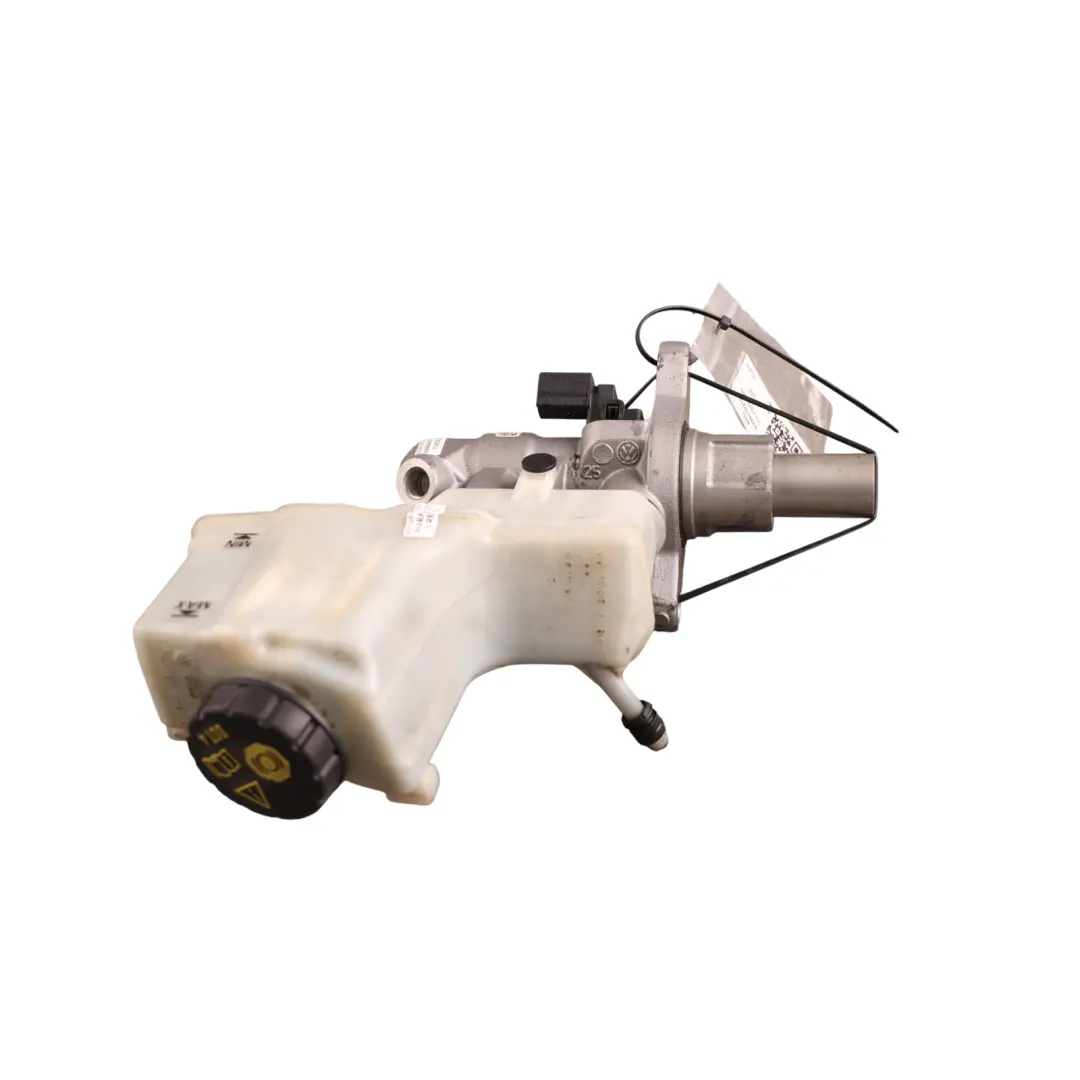 Brake Master Cylinder Expansion Tank to Volkswagen Golf Mk7 Audi A3 8V with Part number 8V2611021A Volkswagen Golf Mk7 Audi A3 8V Brake Master Cylinder Expansion Tank - SKU RHD-8V2611021A - Part number 8V2611021A