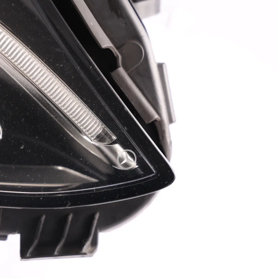 Front Headlight Headlamp LED Right O/S to Mercedes W205 with Part number A2059062602 Mercedes W205 Front Headlight Headlamp LED Right O/S - SKU RHD-A2059062602 - Part number A2059062602