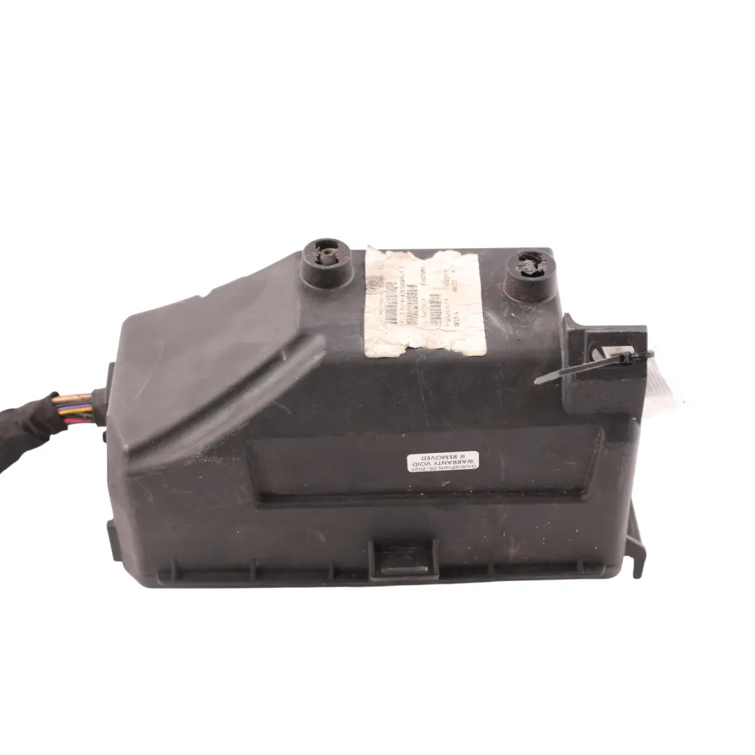 Fuse Box Control Module Unit to Mercedes W251 Engine with Part number A2515404433 Mercedes W251 Engine Fuse Box Control Module Unit - SKU RHD-A2515404433 - Part number A2515404433