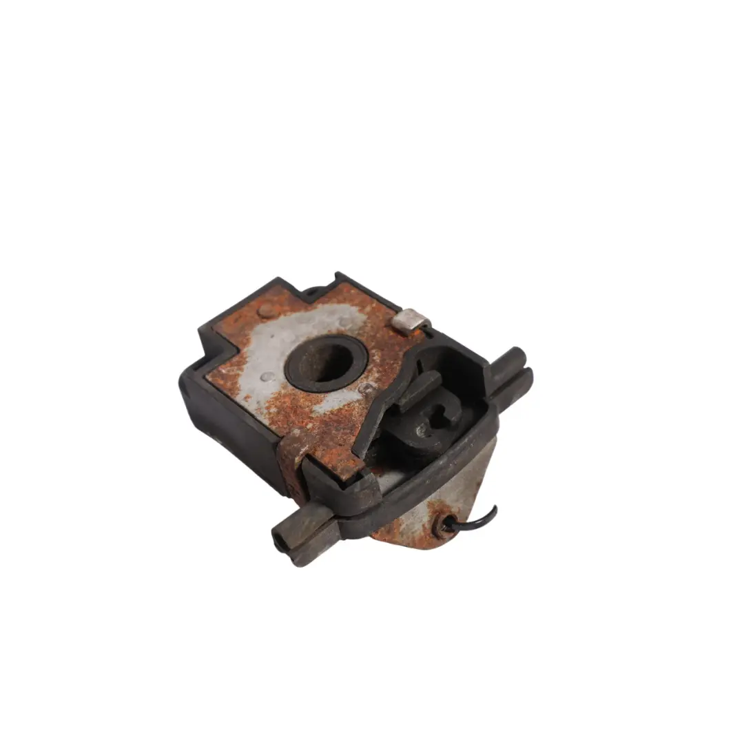 Front Hood Bonnet Catch Latch Lock 3.6 XH42-16700-BA to Range Rover L322 with Part number FPS000050 Range Rover L322 Front Hood Bonnet Catch Latch Lock 3.6 XH42-16700-BA - SKU RHD-FPS000050 - Part number FPS000050