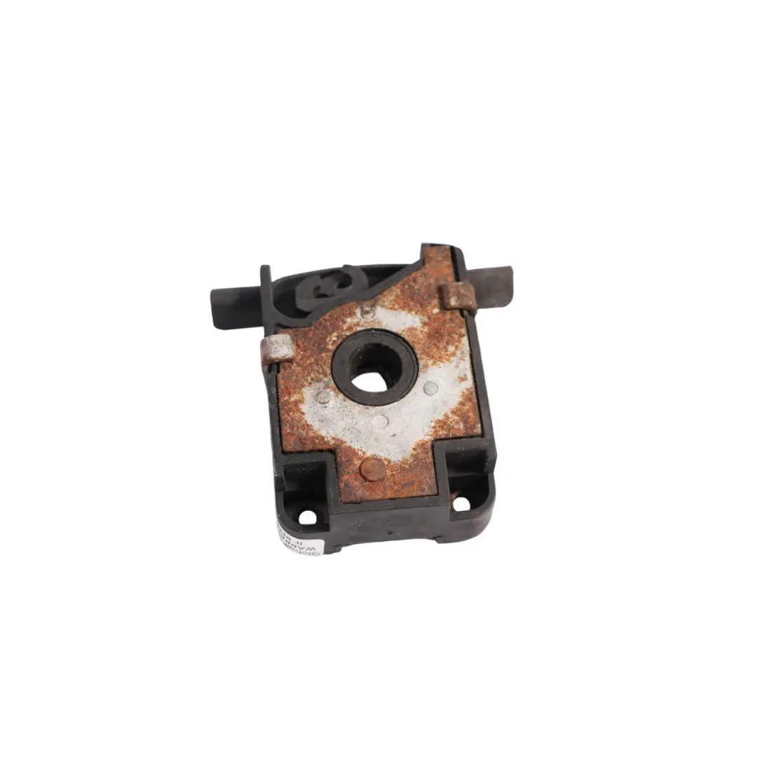 Front Hood Bonnet Catch Latch Lock 3.6 XH42-16700-BA to Range Rover L322 with Part number FPS000050 Range Rover L322 Front Hood Bonnet Catch Latch Lock 3.6 XH42-16700-BA - SKU RHD-FPS000050 - Part number FPS000050
