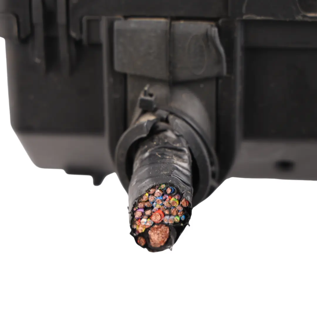 Fuse Relay Box Housing 3.0 to Range Rover Sport L494 with Part number HPLA-14A073-AB Range Rover Sport L494 Fuse Relay Box Housing 3.0 - SKU RHD-HPLA-14A073-AB - Part number HPLA-14A073-AB